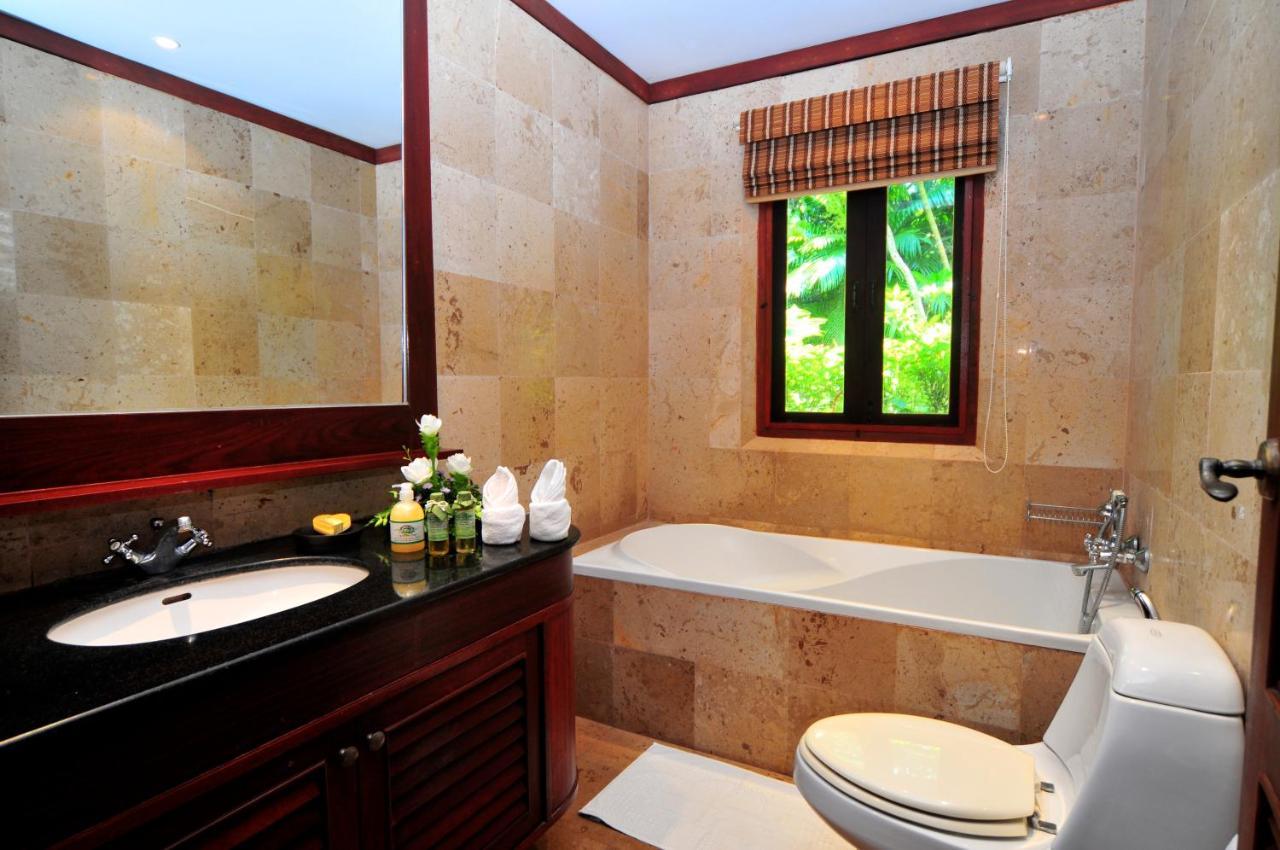 Nakawanna Villa Phuket Kültér fotó