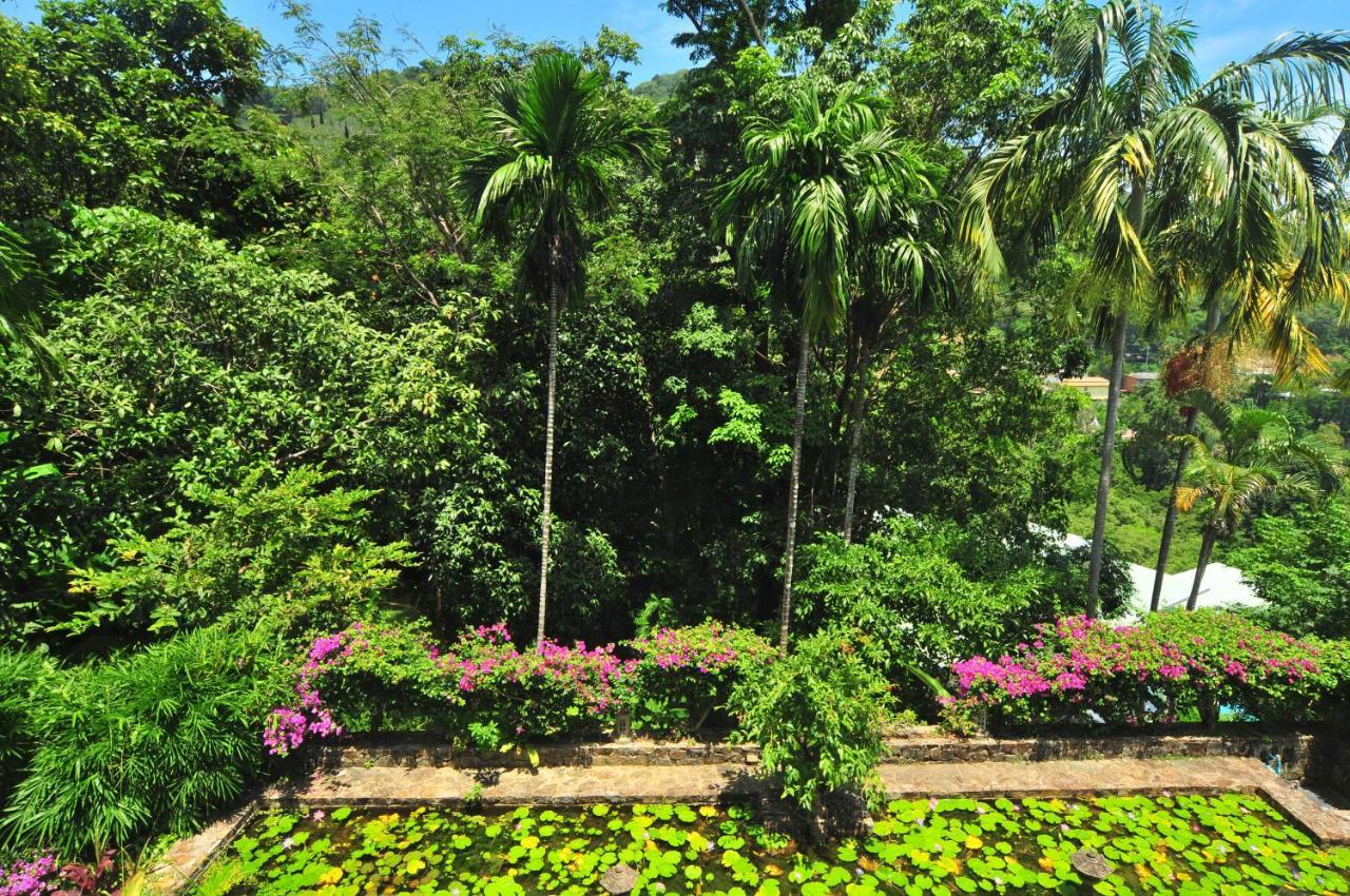 Nakawanna Villa Phuket Kültér fotó