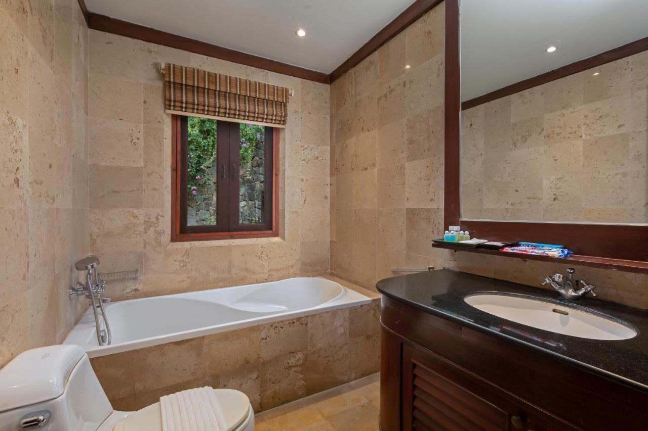 Nakawanna Villa Phuket Kültér fotó